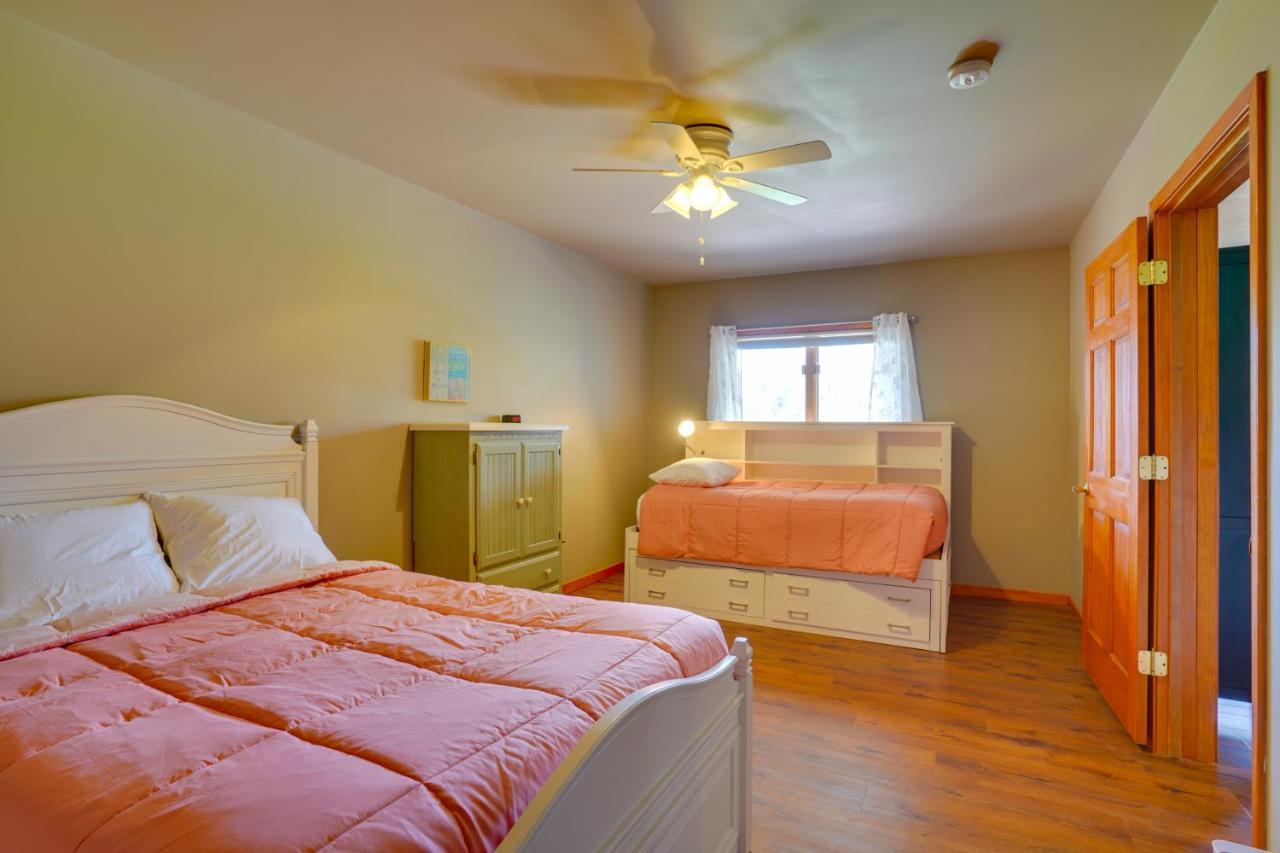 Expansive Shakopee Vacation Rental On 5 Acres! Extérieur photo